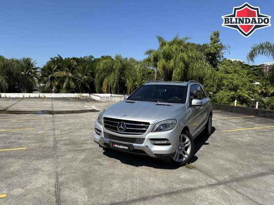 MERCEDES-BENZ ML 350 3.5 BLUEEFFICIENCY SPORT 4X4 V6 GASOLINA 4P AUTOMÁTICO MERCEDES-BENZ ML 350 3.5 BLUEEFFICIENCY SPORT 4X4 V6 GASOLINA 4P AUTOMÁTICO